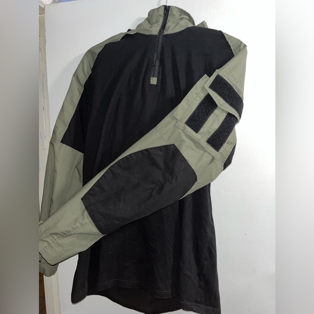 S-Archon Military Green Sleeve sweater Size- M/L